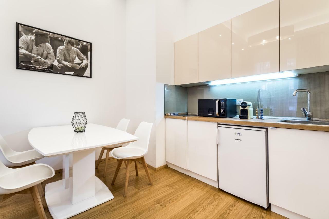 Hello Downtown - Movie Appartement